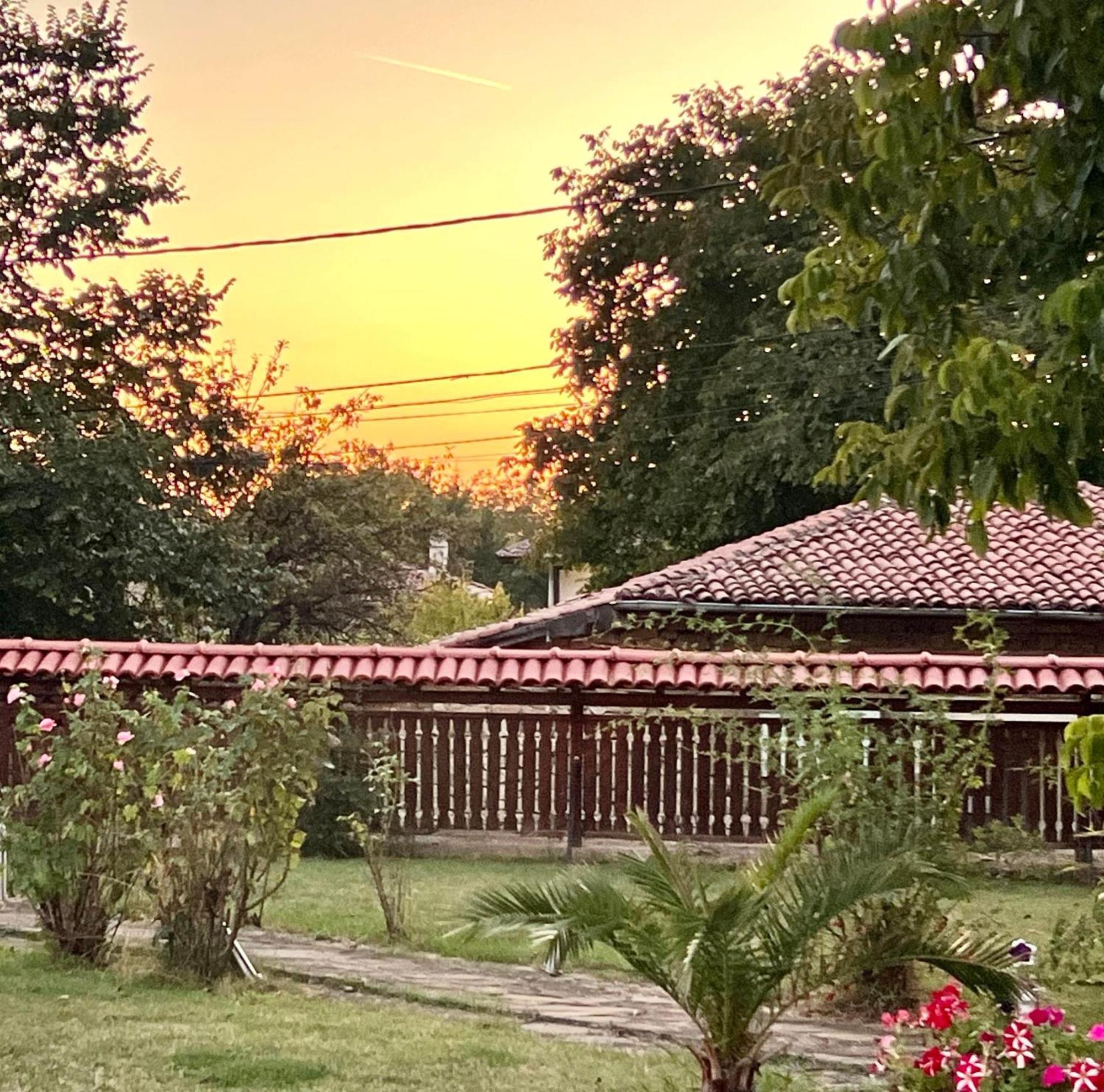 Angliiska Vila Arbanasi Ngoại thất bức ảnh